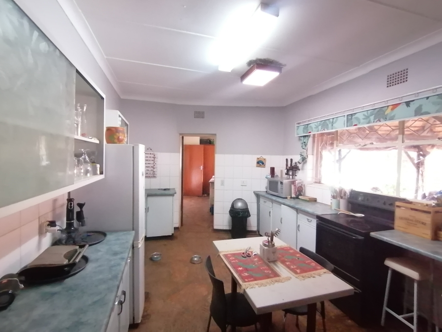 4 Bedroom Property for Sale in Wilkoppies North West